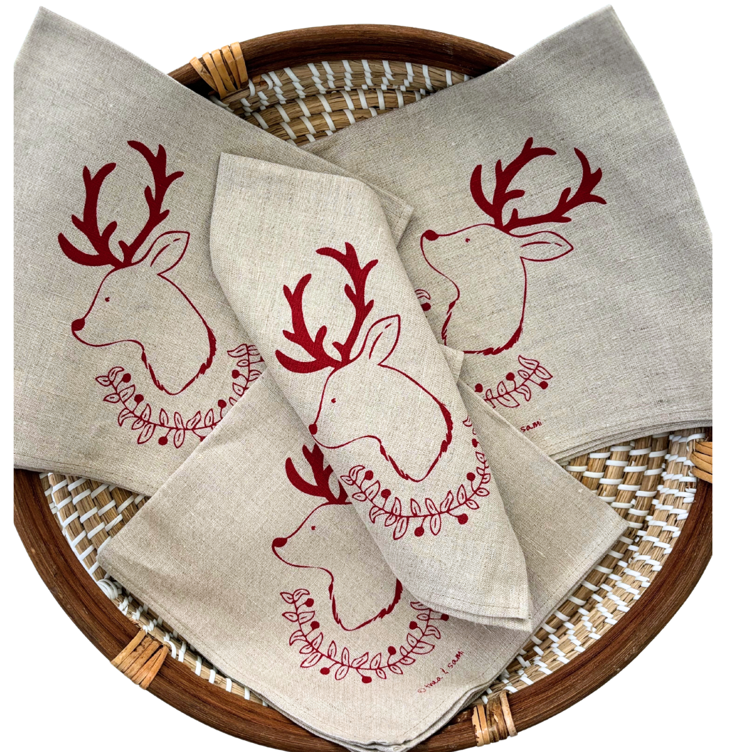 Christmas Deer and Garland Linen Napkins - Red (Set of 4)