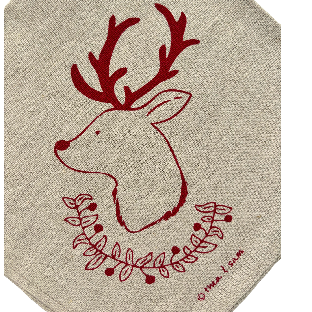 Christmas Deer and Garland Linen Napkins - Red (Set of 4)